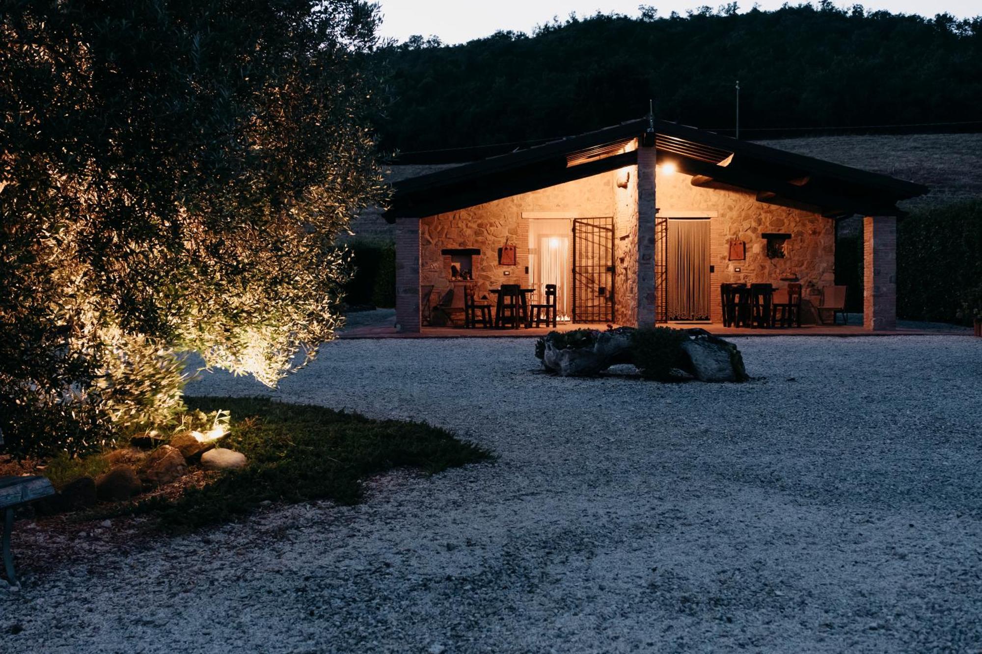 Poggio Al Vento Villa Manciano Luaran gambar
