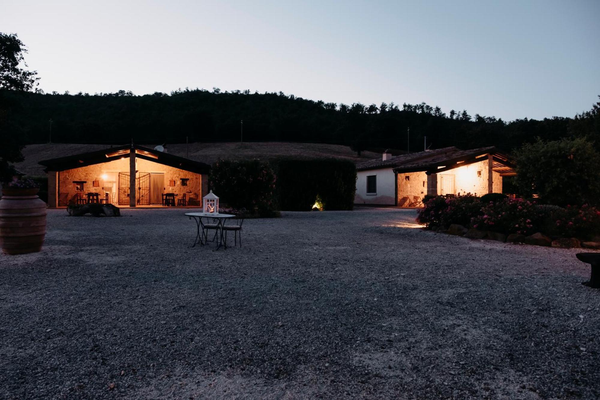 Poggio Al Vento Villa Manciano Luaran gambar